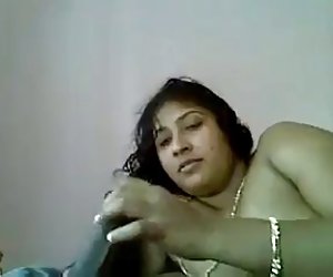 desi indian bhabhi talking while keeping dick in mouth