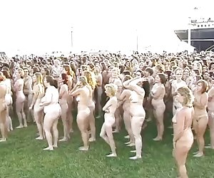 5000 Naked CMNF V-2 Photo Shoot