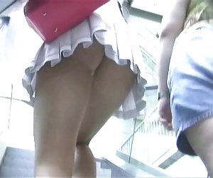 upskirt