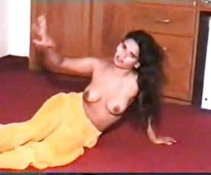 mujra in room