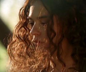 Maria Grazia Cucinotta Nude