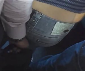 Encoxada - Alisando & touching her ass