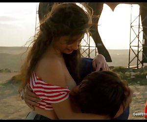 Penelope Cruz nude - Jamon, Jamon