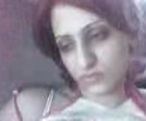 PLAY WITH THAT FAT ARAB PUSSY