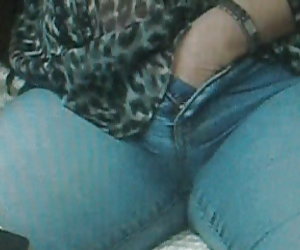 HOT MATURE