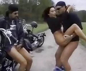 Erika Bella threesome