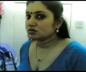 Chubby Indian MILF