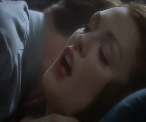 Julianne Moore - The End Of The Affair (Nude) Compilation