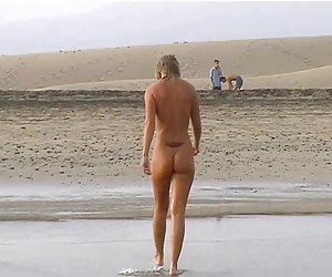 Yvonne naked in Public(Public Beach)