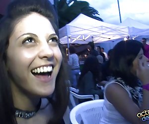 Desfase en el Salon erotico de Barcelona