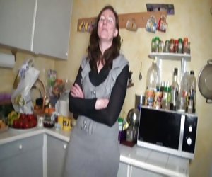 Double penetrating Mathilde, a french mature