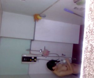 my sister take bath