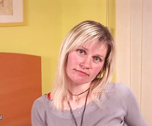 Blonde housewife Patricia gets wet all alone