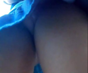 UNDER THE SKIRT UPSKIRTS 80