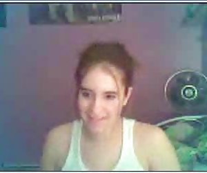 Teen chick shows her tiny titties