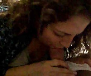 Oral sex ancak bu kadar guzel yapilir... (SESLI)