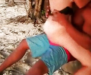 New Smartphone Captures Jamaican Vacation Beautifully!