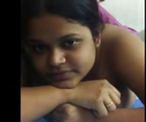 Bangla desi Girl Tumpa sharing sex experience