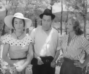 SURPRISING NUDITY DURING A 1958 FRENCH MOVIE