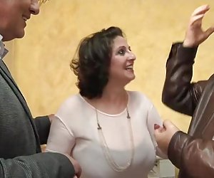 He watches his wife Romina fucked in a gangbang